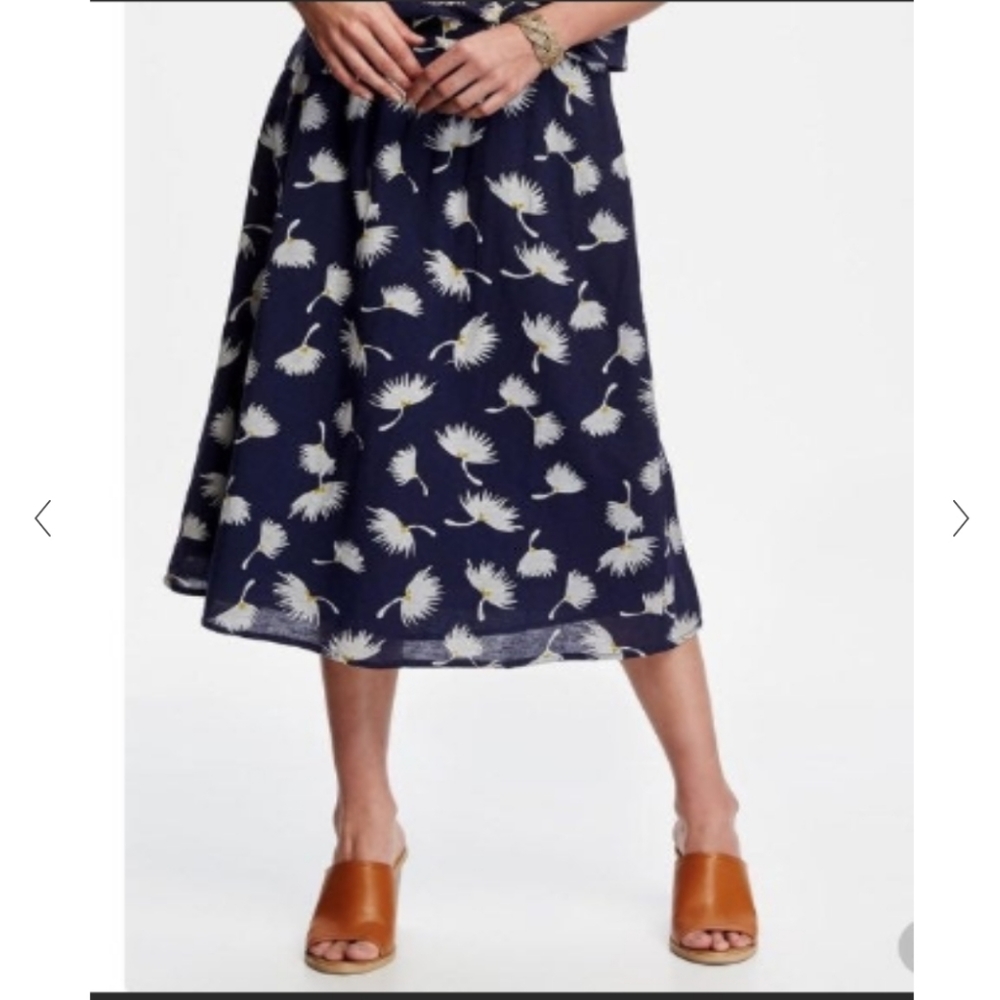 Midi Navy skirt